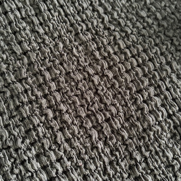 H&M Top - Picture 3 of 4